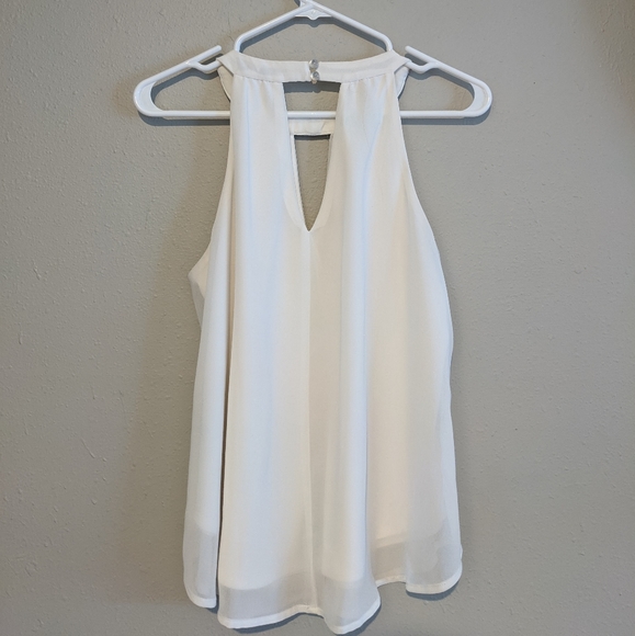 High Neck Tank Keyhole Halter - Picture 4 of 9